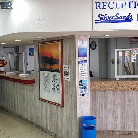 Gooderson Leisure Silver Sands 2 Self Catering And Timeshare Lifestyle Resort 德班 外观 照片