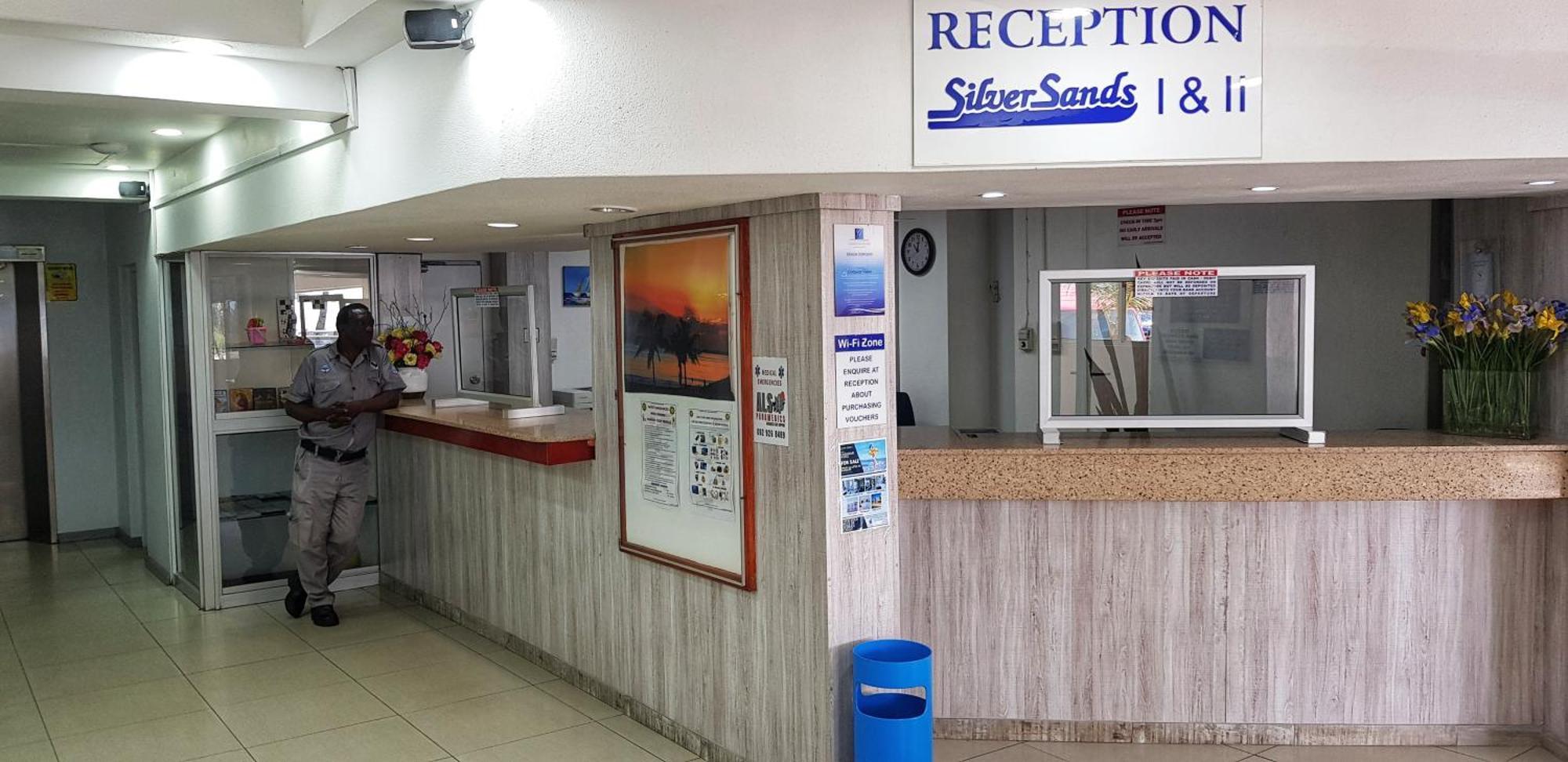 Gooderson Leisure Silver Sands 2 Self Catering And Timeshare Lifestyle Resort 德班 外观 照片