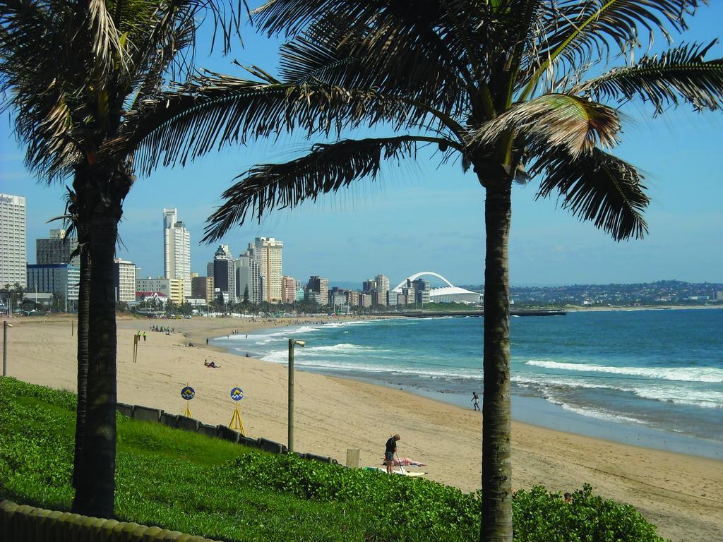 Gooderson Leisure Silver Sands 2 Self Catering And Timeshare Lifestyle Resort 德班 外观 照片